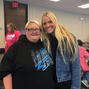 Meet your Posher, Amber